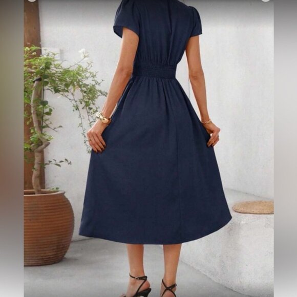Elegant Navy Blue Women's Dress - Picture 2 of 6